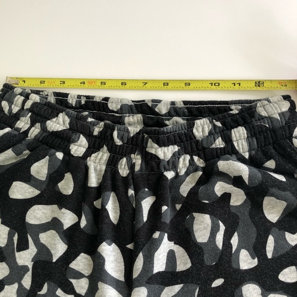 Shorts Jordan Size S  Gray-black Elephant Print - Picture 10 of 11